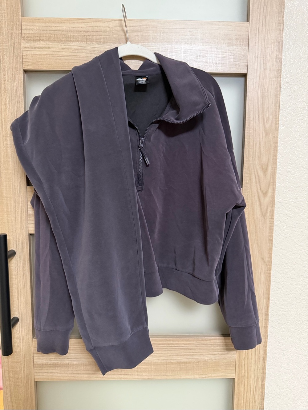 Quarter-Zip Pullover Jacket & Pants in Charcoal - Women SET